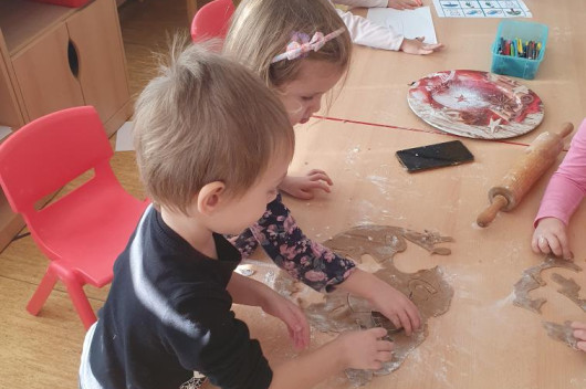 Pečení perníčků