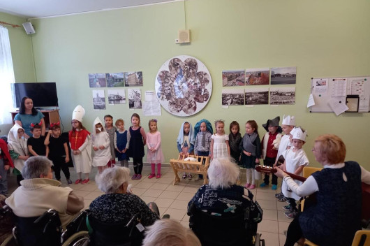 Vystoupení v domově důchodců - 3.tř