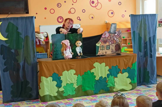 Divadlo mrak - Perníková chaloupka